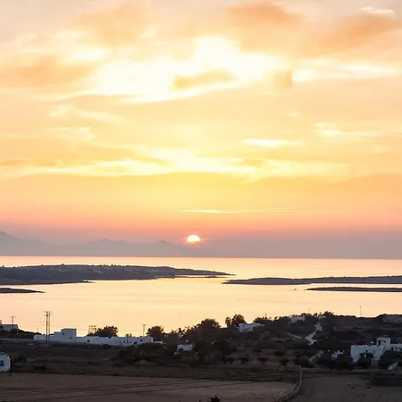 Szálloda Anna Platanou Ajía Iríni Páru