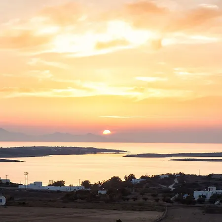 Anna Platanou * Agia Irini (Paros)