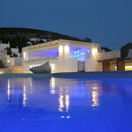 Anna Platanou * Agia Irini (Paros)