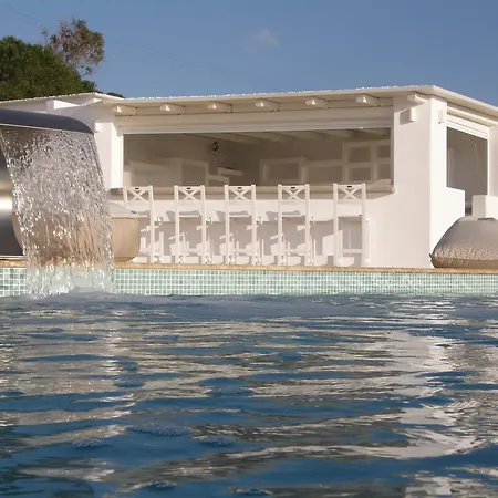 Hotel Anna Platanou *