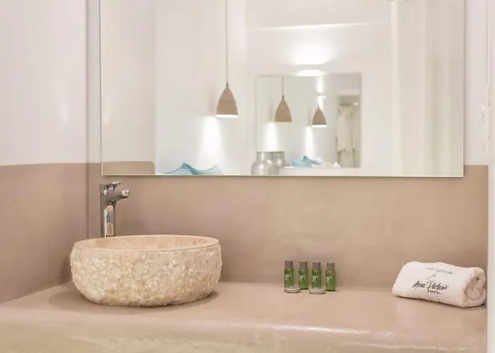 Anna Platanou Agia Irini (Paros)