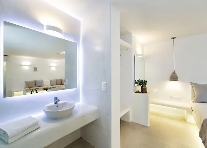 Anna Platanou איה איריני פארוס