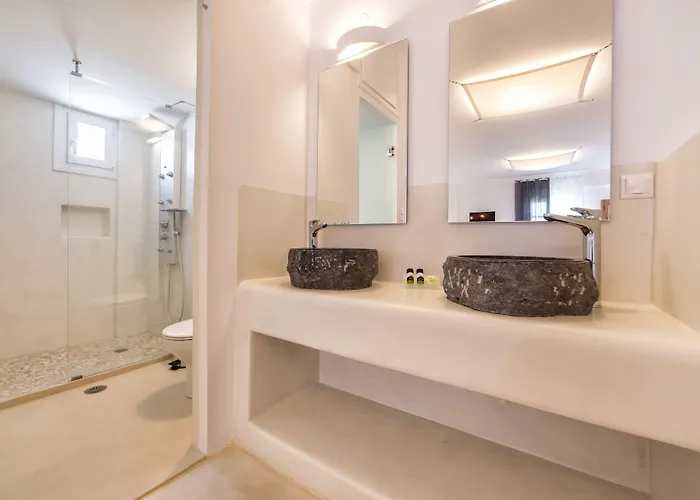 Anna Platanou * Agia Irini (Paros)