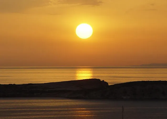 Hotel Anna Platanou *