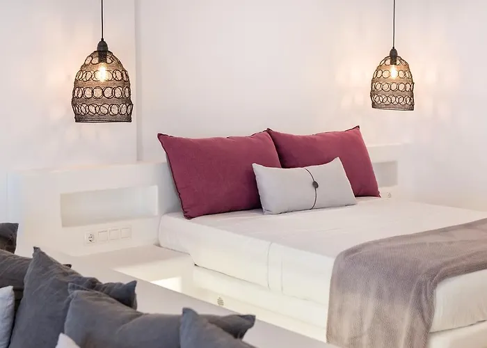 Anna Platanou Agia Irini (Paros)